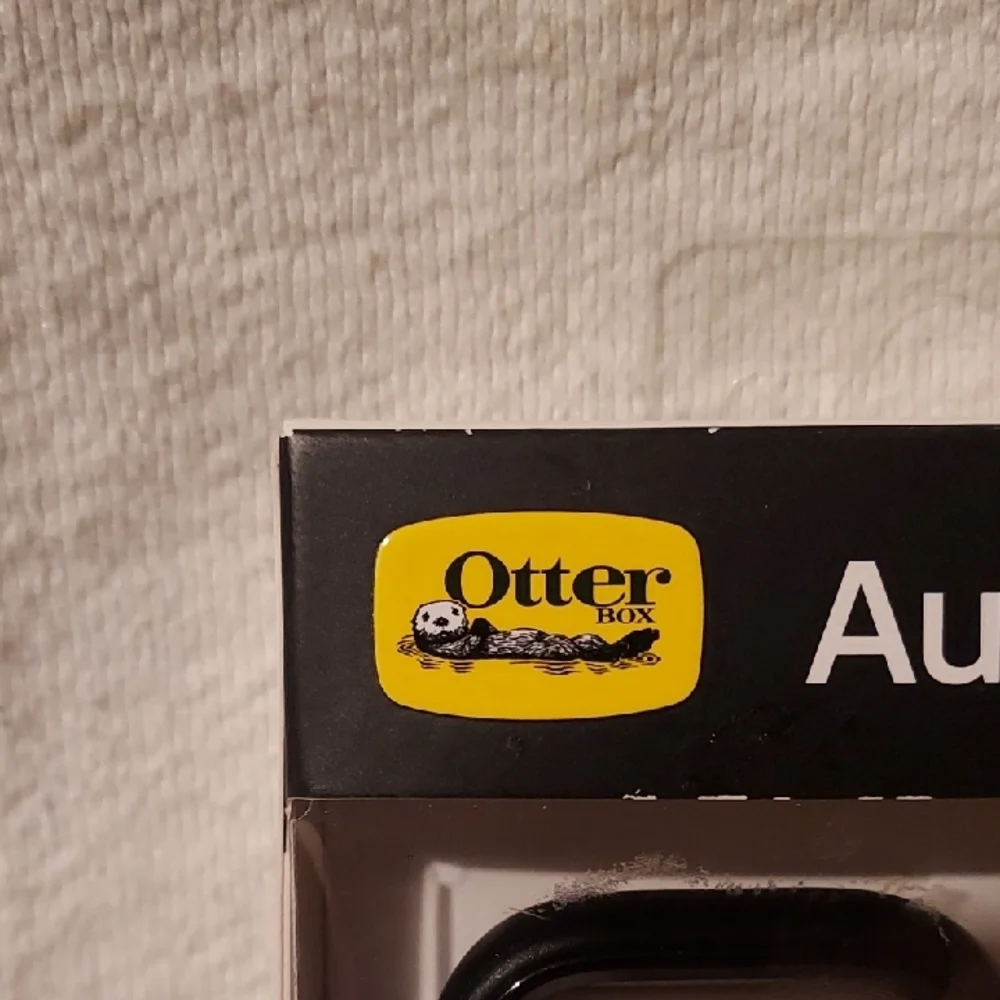 OtterBox Aura Edge Apple Watch Case